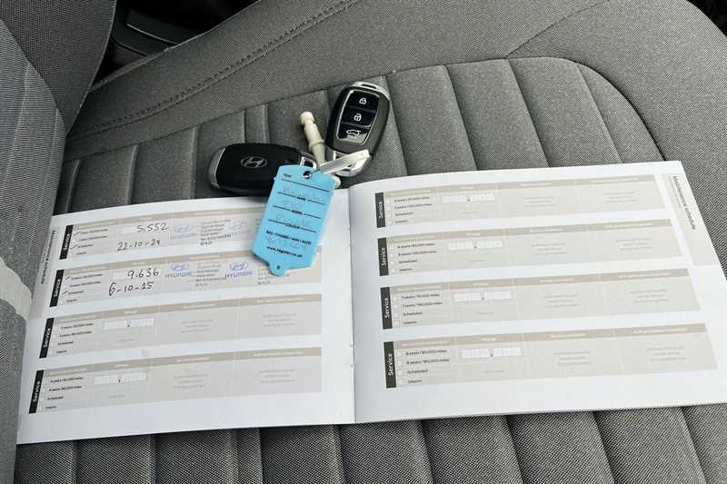 Used Hyundai i10 2023 for sale - 77309665: Photo 36