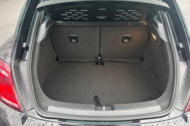 Used Volkswagen Beetle 2016 for sale - 76956225: Photo 25