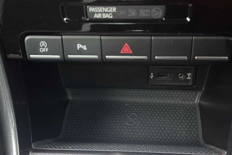 Used Volkswagen Beetle 2016 for sale - 76956225: Photo 40