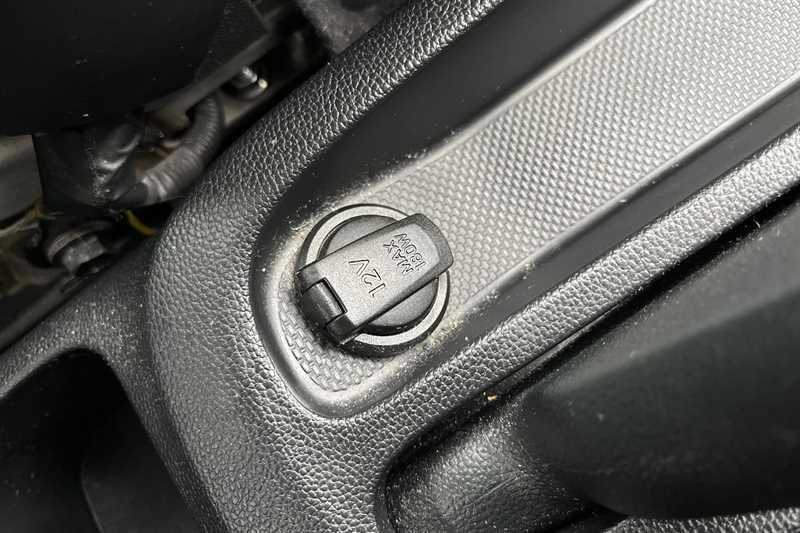 Used Hyundai i10 2017 for sale - 77914904: Photo 39