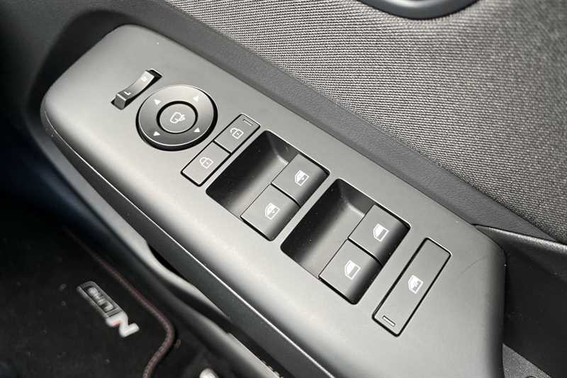 Used Hyundai KONA 2025 for sale - 76529382: Photo 16