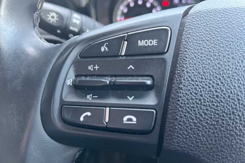 Used Hyundai i10 2021 for sale - 77887381: Photo 21