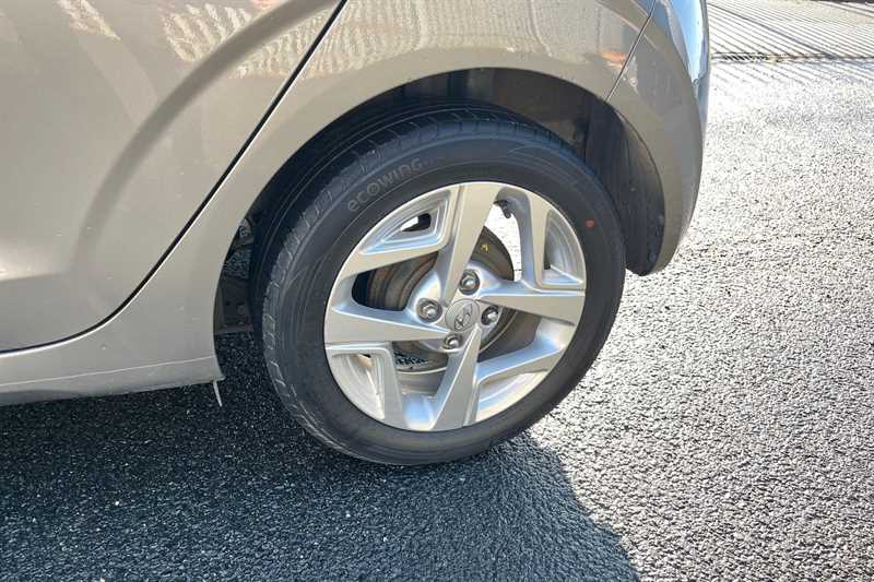 Used Hyundai i10 for sale - 76463546: Photo 11