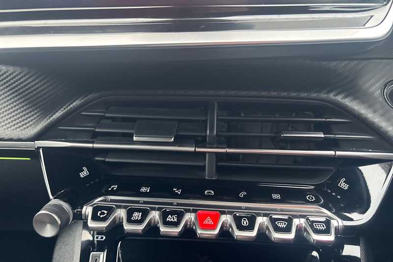 Used Peugeot 2008 2023 for sale - 77773050: Photo 15