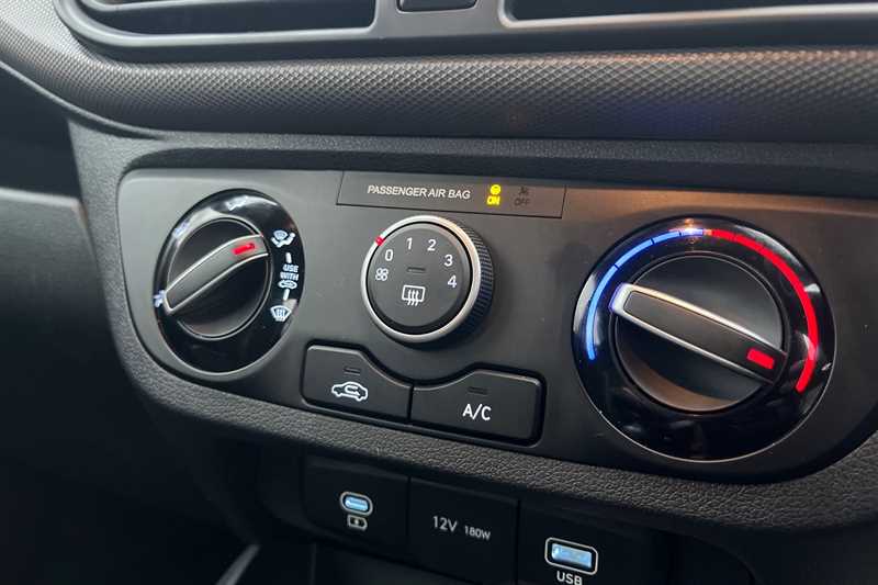 Used Hyundai i10 2025 for sale - 77565921: Photo 15