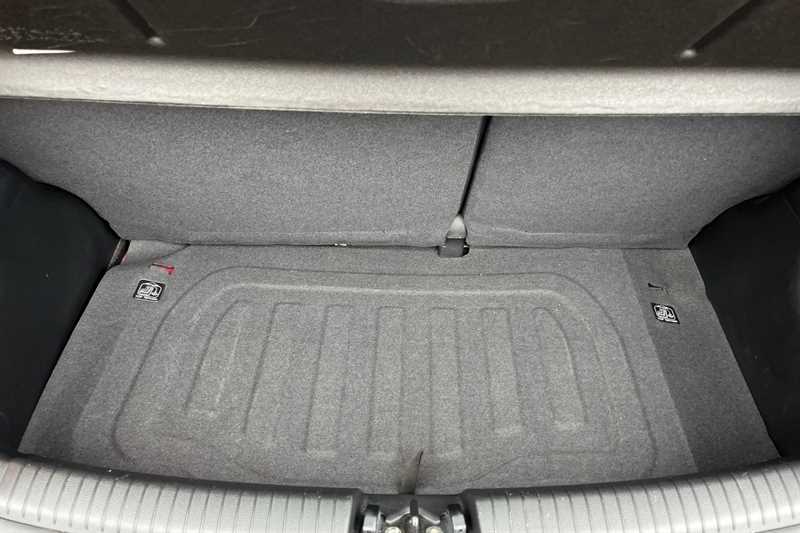 Used Hyundai i10 2017 for sale - 77788334: Photo 25