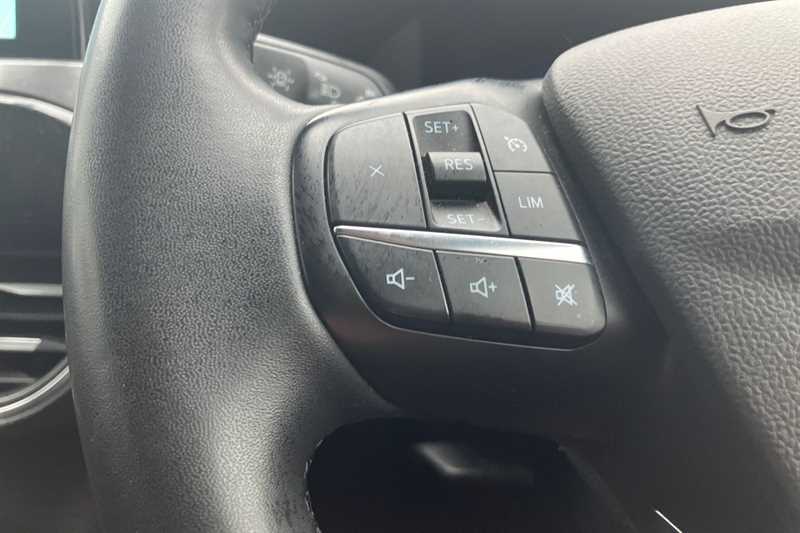 Used Ford Kuga 2022 for sale - 78138263: Photo 21