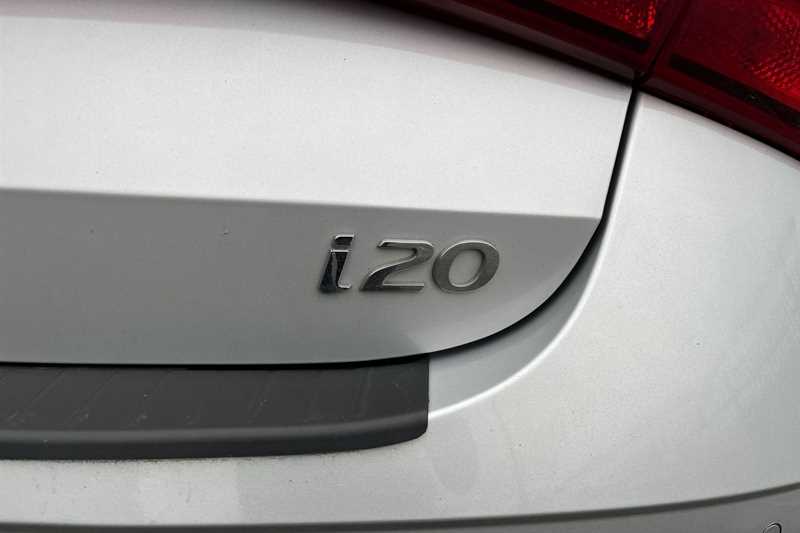 Used Hyundai i20 2022 for sale - 76261890: Photo 30