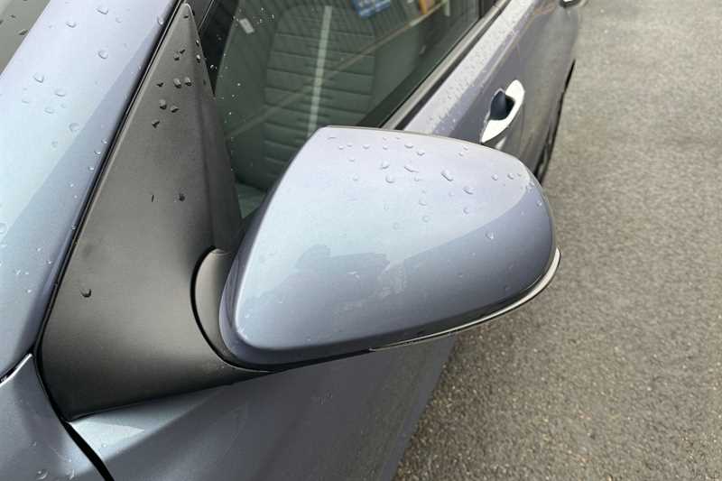 Used Hyundai i10 2023 for sale - 77295299: Photo 35