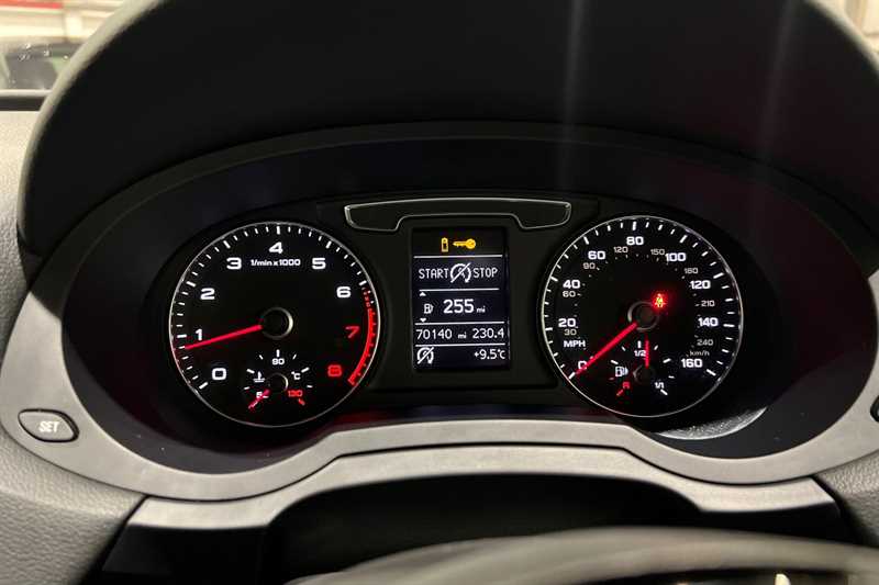 Used Audi Q3 2017 for sale - 77022015: Photo 20