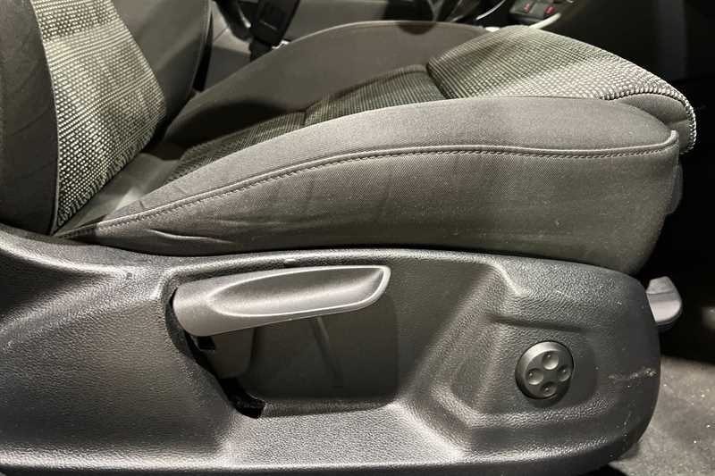 Used Audi Q3 2017 for sale - 77022015: Photo 26