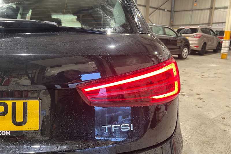 Used Audi Q3 2017 for sale - 77022015: Photo 32