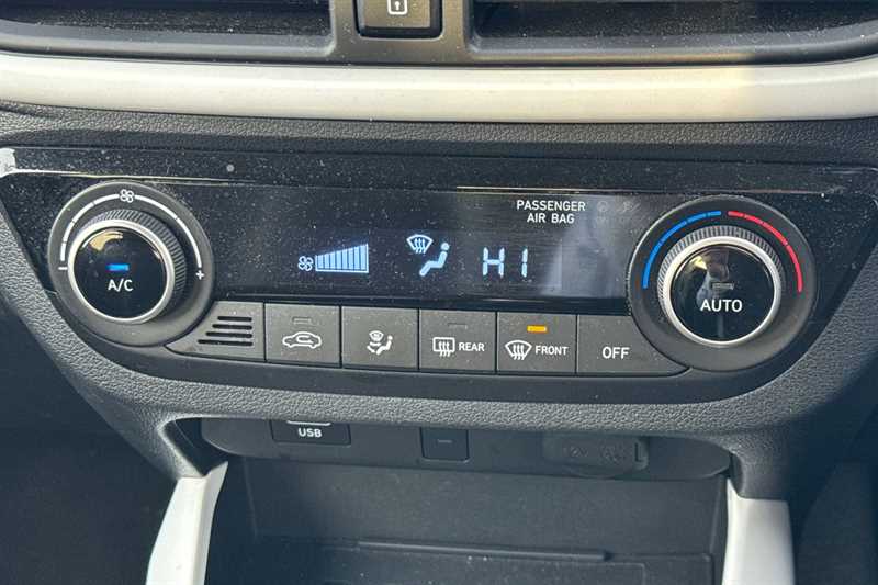 Used Hyundai i10 2023 for sale - 77309471: Photo 15