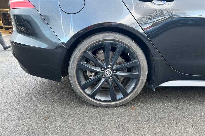 Used Jaguar XE 2024 for sale - 76851897: Photo 12