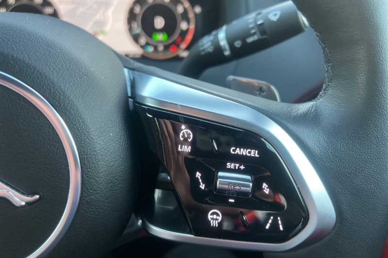 Used Jaguar XE 2024 for sale - 76851897: Photo 22