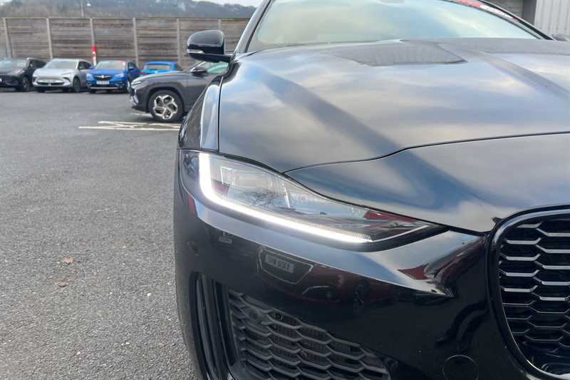 Used Jaguar XE 2024 for sale - 76851897: Photo 28