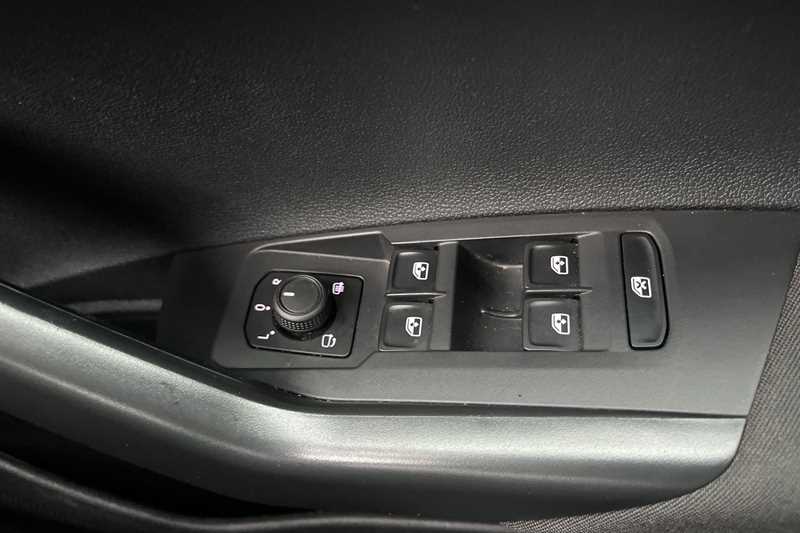 Used Volkswagen Taigo 2024 for sale - 77481442: Photo 16