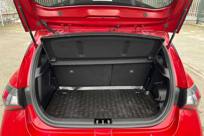 Used Hyundai i20 2024 for sale - 77727901: Photo 25