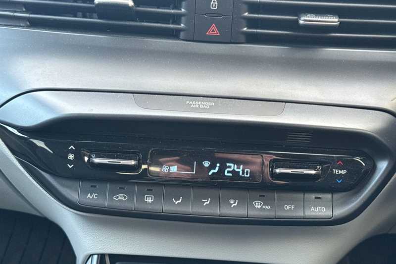 Used Hyundai BAYON 2023 for sale - 77554880: Photo 15