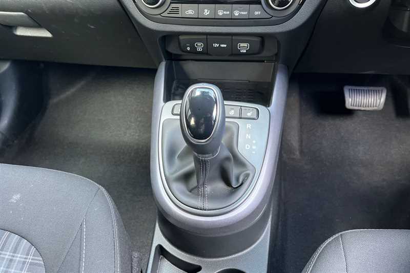 Used Hyundai i10 2024 for sale - 76088192: Photo 14