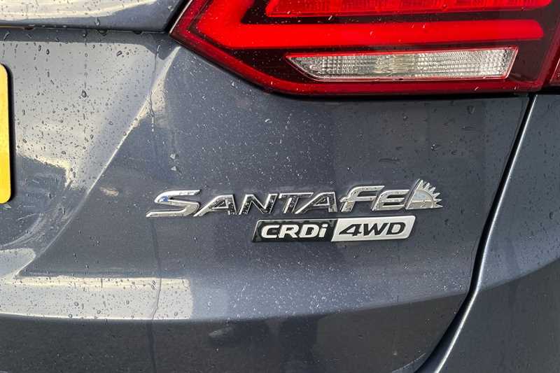 Used Hyundai Santa Fe 2016 for sale - 77480964: Photo 30