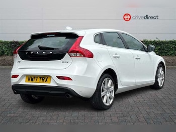 Used Volvo V40 2017 for sale - 79416017: Photo