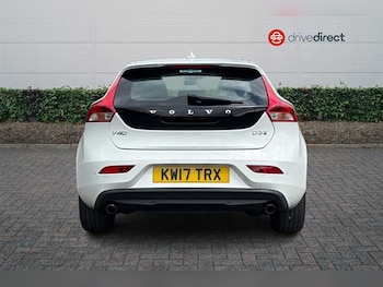 Used Volvo V40 2017 for sale - 79416017: Photo