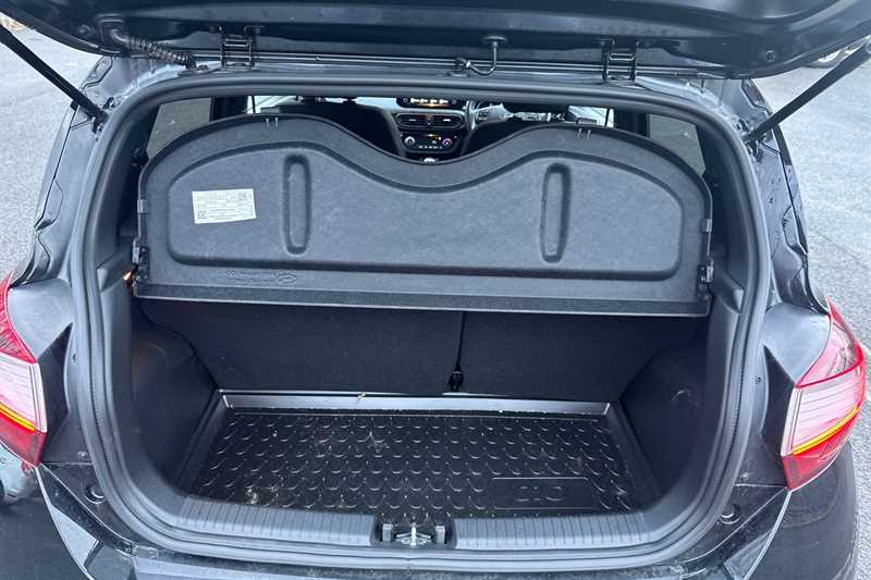 Used Hyundai i10 2023 for sale - 77205882: Photo 25