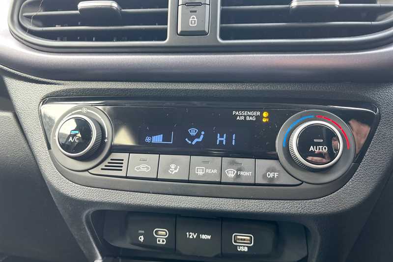 Used Hyundai i10 2025 for sale - 76530617: Photo 15