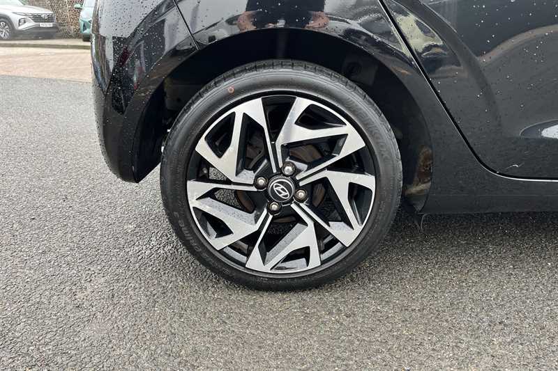 Used Hyundai i10 2022 for sale - 77728318: Photo 9