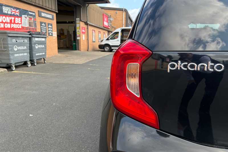 Used Kia Picanto 2018 for sale - 76463665: Photo 31