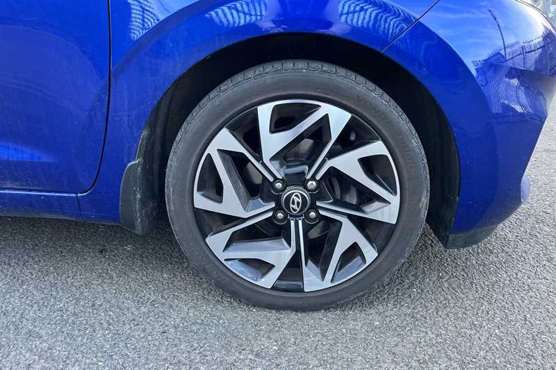 Used Hyundai i10 2021 for sale - 77812309: Photo 9