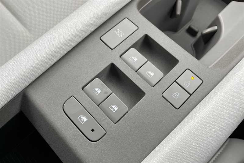 Used Hyundai IONIQ 6 2025 for sale - 77296112: Photo 16