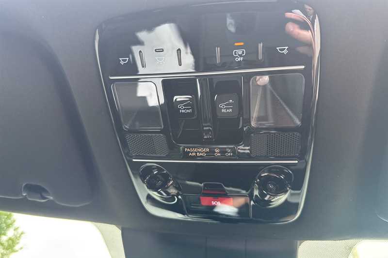 Vehicle 44