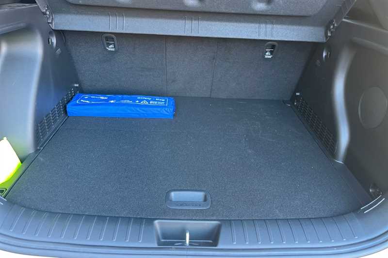 Used Hyundai KONA 2025 for sale - 77788480: Photo 25