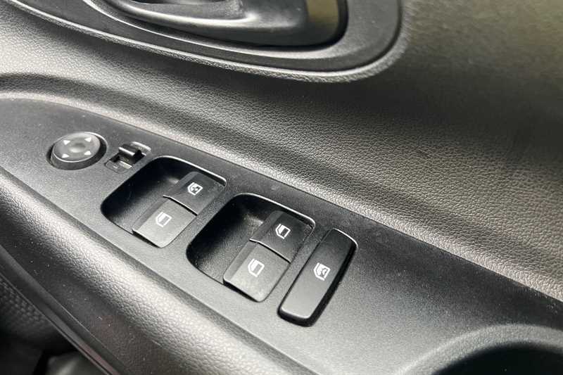 Used Hyundai i20 2023 for sale - 78207733: Photo 16