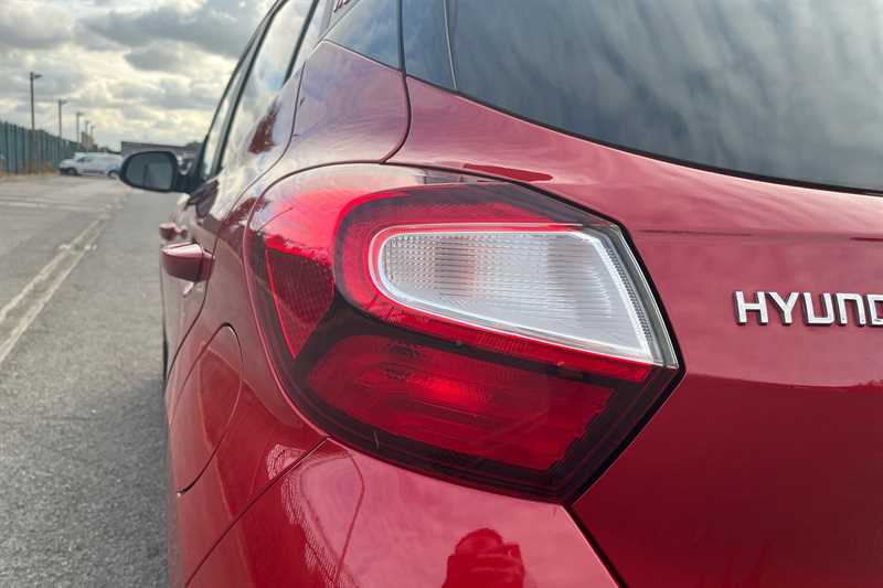 Used Hyundai i10 2022 for sale - 76088208: Photo 31
