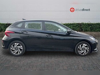 Used Hyundai i20 2024 for sale - 77459257: Photo