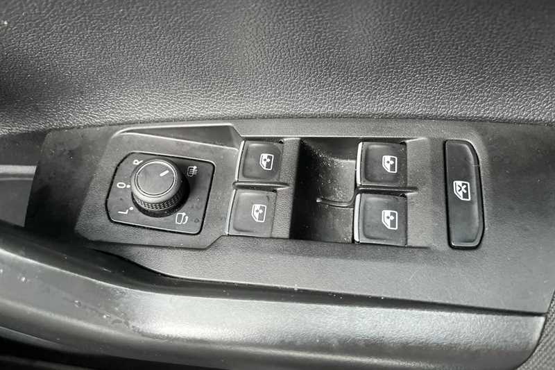 Used Volkswagen Polo 2024 for sale - 77812281: Photo 16