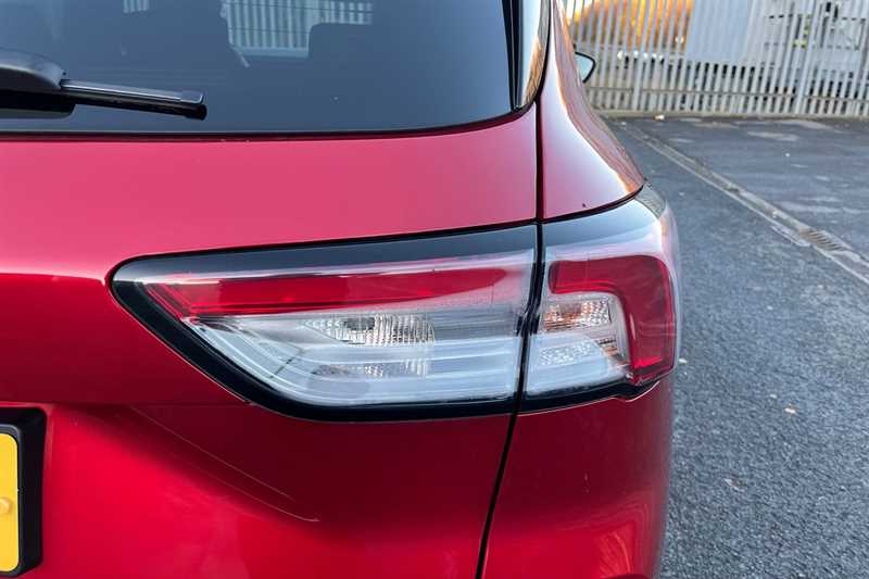 Used Ford Kuga 2023 for sale - 76844455: Photo 32