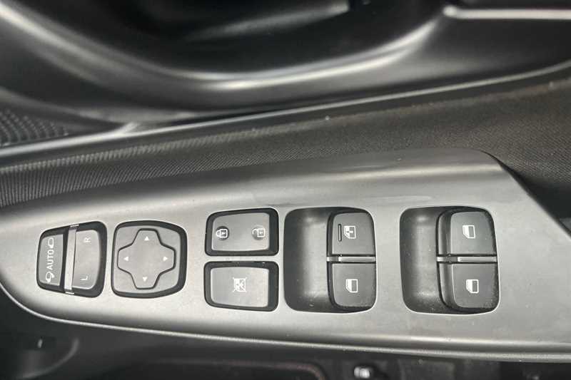 Used Hyundai KONA 2022 for sale - 76530342: Photo 16