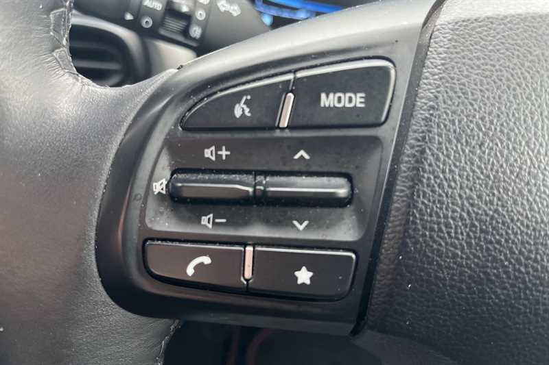 Used Hyundai i10 2023 for sale - 77322120: Photo 21