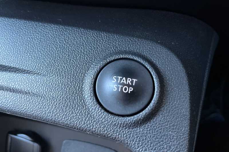 Used Renault Captur 2020 for sale - 76463854: Photo 40