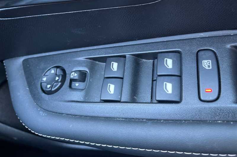 Used Peugeot 208 2024 for sale - 78208457: Photo 16