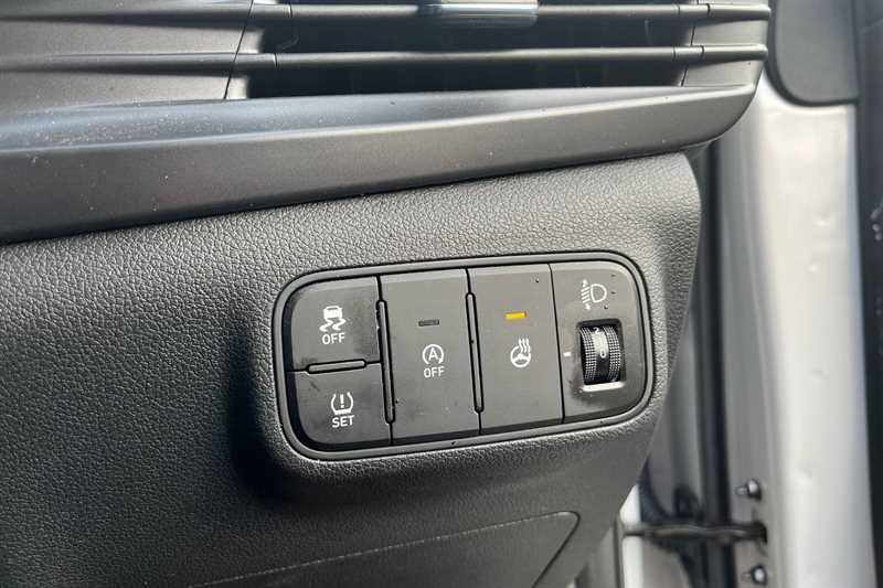 Used Hyundai BAYON 2024 for sale - 76776122: Photo 41