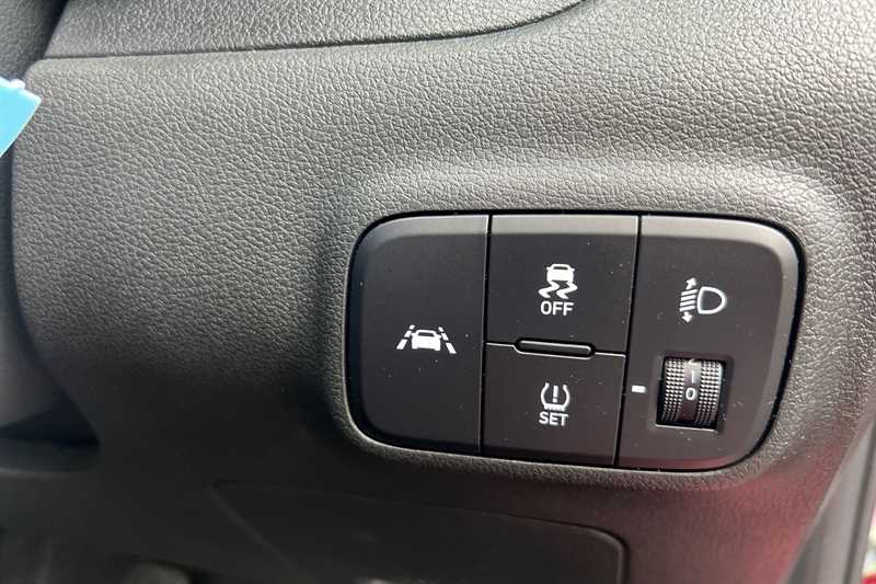 Used Hyundai i10 2022 for sale - 77459344: Photo 38