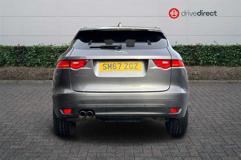 Used Jaguar F-Pace 2017 for sale - 76529829: Photo 4