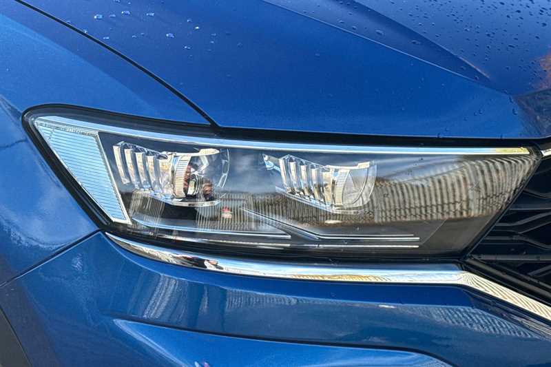 Used Volkswagen T-Roc 2021 for sale - 76329421: Photo 28