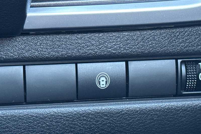 Used Nissan X-Trail 2024 for sale - 78217280: Photo 44