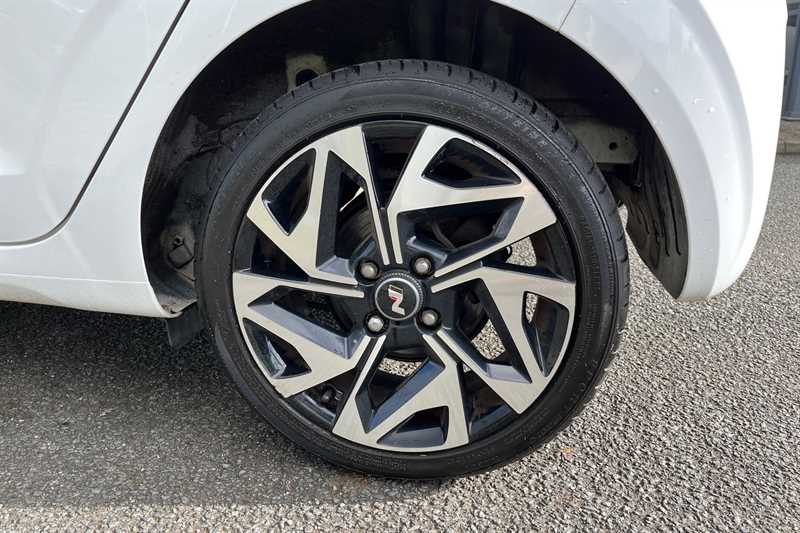 Used Hyundai i10 2023 for sale - 77711631: Photo 11